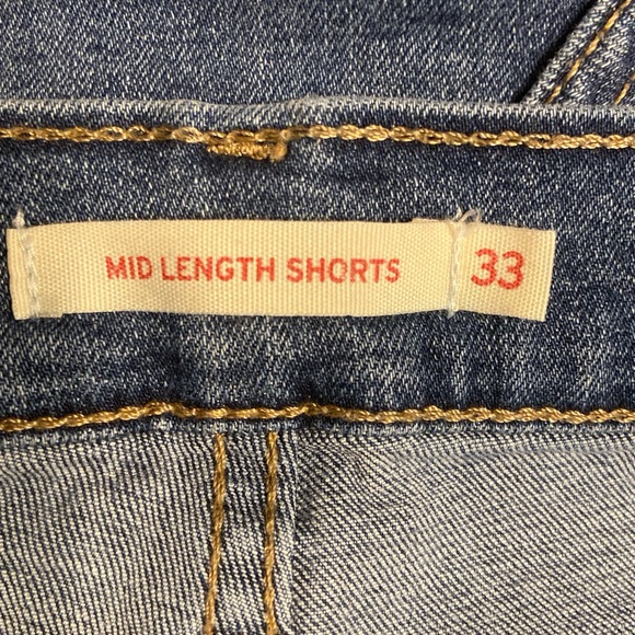 Levi's Blue Jean Shorts Distressed Cuffed Casual - Picture 6 of 6